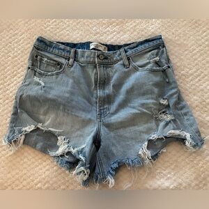 Abercrombie & Fitch Mom Shorts size 14